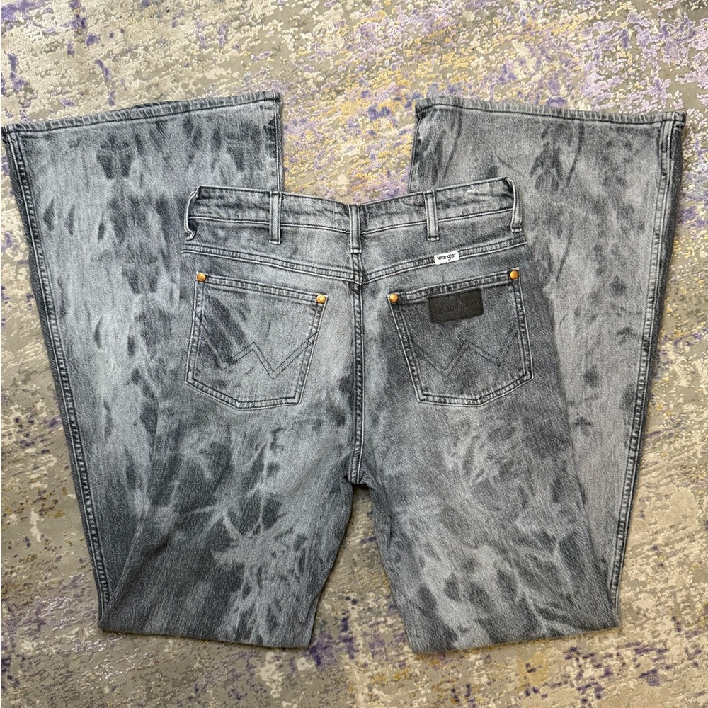 WRANGLER WANDERER LASER ACID WASH HIGH RISE DISTRESSED FLARE JEANS 28x34